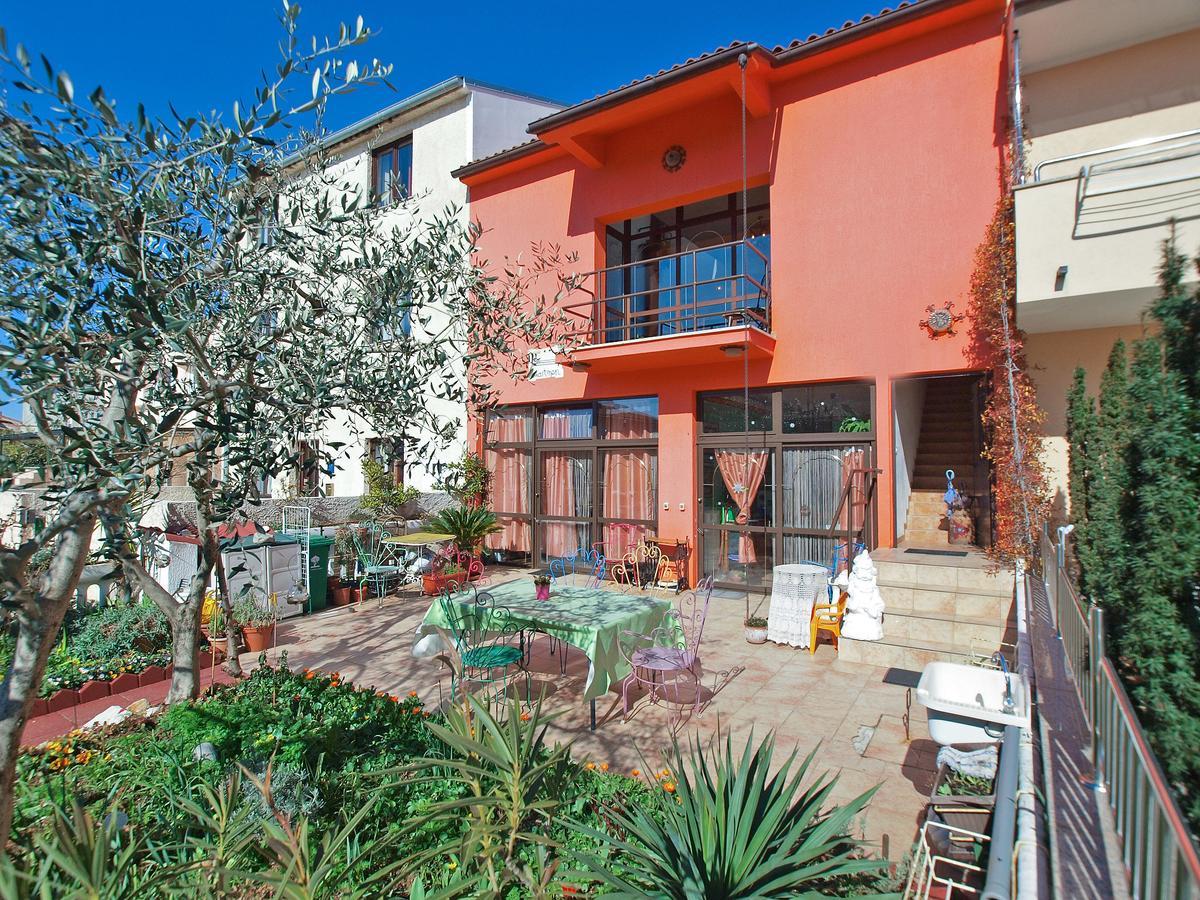Apartments Kada 1571 Pola Esterno foto
